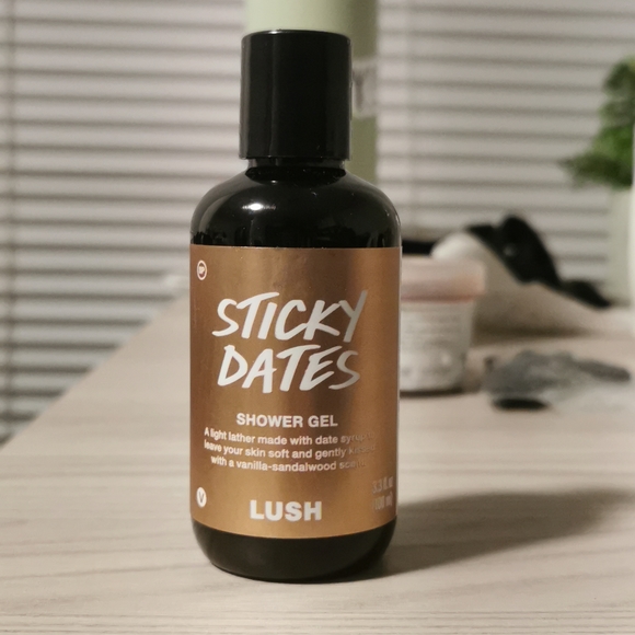 Lush Bath & Body Lush Sticky Dates Shower Gel Poshmark